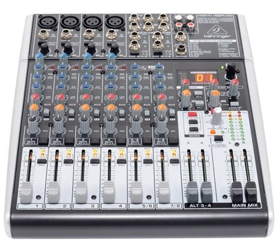Микшерный пульт Behringer X1204USB