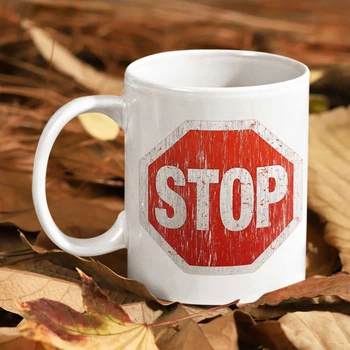 Чашка з дорожнім знаком Stop 330 мл