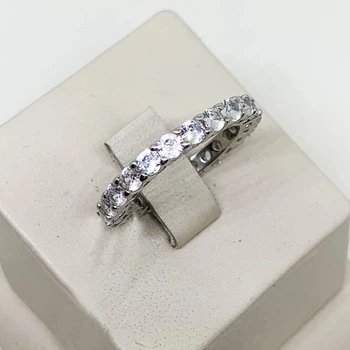 Кольцо серебряное с кубическим цирконием "Дорожка" 17,5 3,65 г