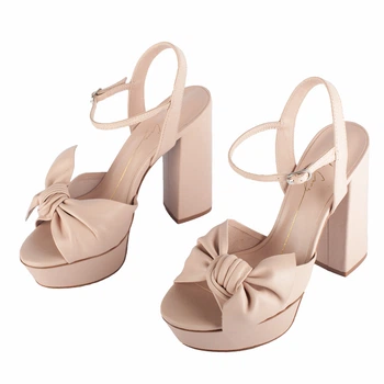 Босоножки Lola Cruz 067P15BK 41р молочный