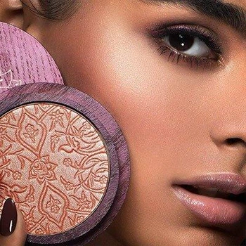 Хайлайтер для обличчя Kiko Milano Precious Rituals Highlighter 02 Golden Meditation
