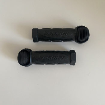 Резиновые ручки на самокат Scooter грипсы на самокат черные