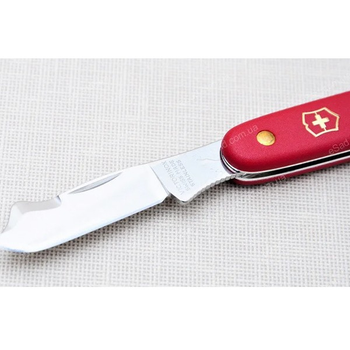 Складаний швейцарський садовий ніж Victorinox Vx39040 Garden 100 мм червоний