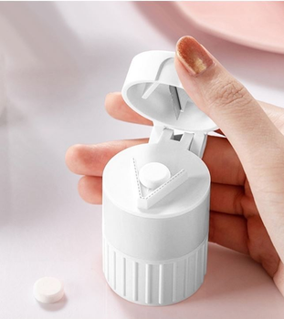Измельчитель для таблеток резак делитель для таблеток таблетница 3 в 1 белый с розовым