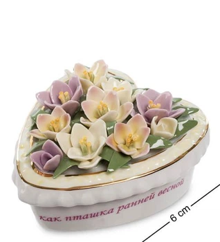Керамічна скринька Весняне серце 10*11*6 см. 6001580