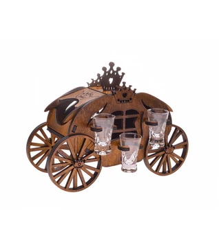 Мини бар деревянный Карета с рюмками 30*18,5*23 см. 600064