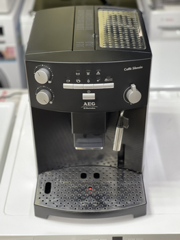 Кавомашина AEG Caffe Silenzio CS 5000 Black Б/В
