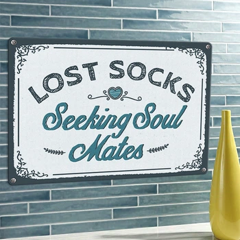 Табличка металева Lost socks 26х18,5 см