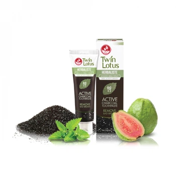 Паста зубна Twin Lotus чорна відбілююча з бамбуковим вугіллям 100г