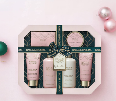 Подарунковий набір Baylis and Harding Jojoba, Vanilla and Almond Oil