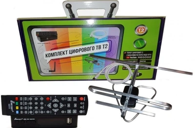 Комплект Т2-телевидения Подарочный с тюнером DVB-T2 и антенной для Т2 комнатной