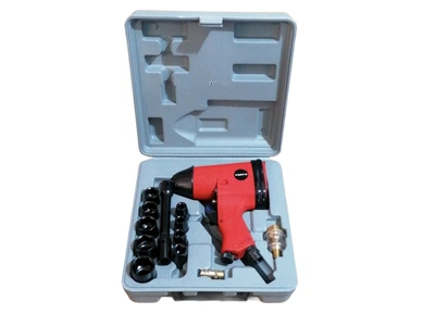 Пневматический гайковерт в пластиковом кейсе, 1/2", 6 бар, Forte IW-310 (32122)