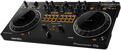 DJ контроллер PIONEER DDJ-REV1