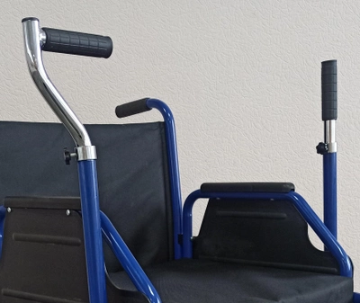 Інвалідна коляска дорожня YK-9090 (задньопривідна)