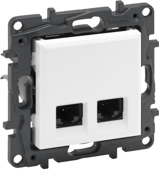 Розетка Legrand Niloe Step информационная 2XRJ45 CAT5e UTP Белый (863160)