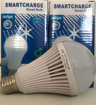 Світлодіодна лампа з аккумулятором автономна аварійна Led 9W E27 800К 175-265V (2 шт. у комплекті)