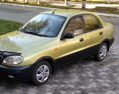 Комплект чорних накладок на арки (4 шт) для Daewoo Lanos