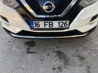 Накладка на передний бампер Nissan Qashqai (2017-) нерж, (5023081F0