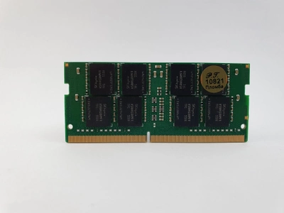 Оперативная память для ноутбука SODIMM Advantech DDR4 8Gb PC4-2133P (AQD-SD4U8GN21-HG) 10821 Б/У