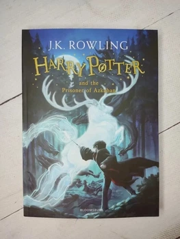 Книга. Harry Potter and the Prisoner of Azkaban. J. K. Rowling