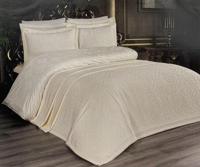 Набор Покрывало + постель Maison D'or Pinella 260x260 Ecru