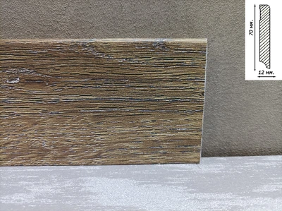 Плинтус Luciano к LVT/SPC 2400x70x12 Светло-коричневый PVC213