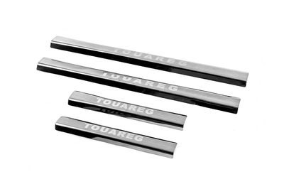 Накладки на дверные пороги Carmos V3 (4 шт, нерж.) для Volkswagen Touareg 2002-2010 гг