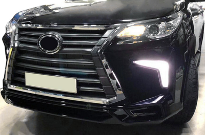 Комплект рестайлинга (на 2018 год) для Toyota Fortuner 2015- гг