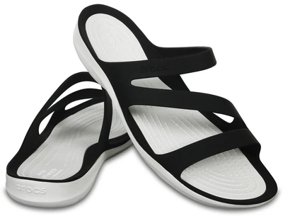 Женские шлепанцы Crocs Swiftwater Sandal 38 (EU 38-39) черный/белый 203998