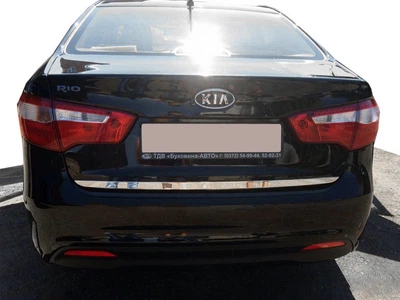 Нержавіюча кромка для багажника Kia Rio 2012-2017