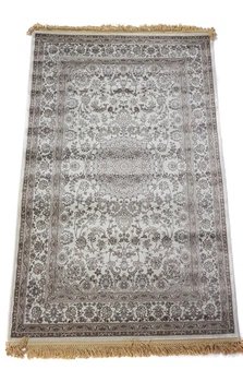 Класичний килим із поліестеру SILK STAR 1.5х2.3 м. WHITE 4260D