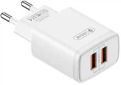 Сетевое зарядное устройство Celebrat C-N2-EU 2USB 2,4А wall charger White