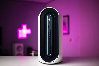 Dell Alienware Aurora R10 Ryzen Edition / Ryzen 7 5800x / 32 Gb DDR4 / 512 Gb SSD / 1 Tb HDD / Radeon RX 6700 XT 12 Gb / Windows 11