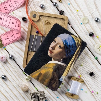 Шкатулка для рукоделия Wonderland Crafts FLZB(N)-077 Игольница (6*9см)