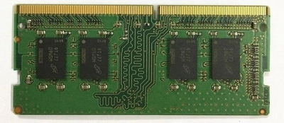 SODIMM 4Gb DDR3 1066Mhz DSL D3SH56082XH18AB б/в
