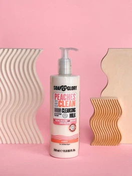 Молочко для очищення обличчя Soap & Glory Peaches & Clean
