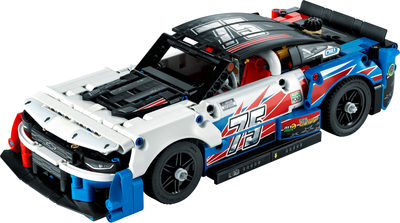 Zestaw klocków LEGO Technic NASCAR Next Gen Chevrolet Camaro ZL1 672 elementy (42153)