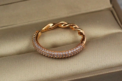 Кольцо Xuping Jewelry две половинки р 18 золотистое
