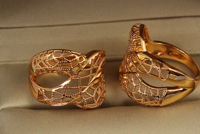Кольцо Xuping Jewelry страсть р 17 золотистое