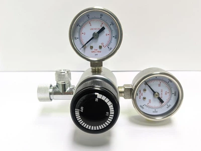 Комплект для круглосуточной подачи СО2 AQUA-TECH PROFI, AT-RD-001