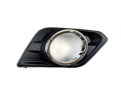 Рамка \ Крышка противотуманной фары правая Nissan X-Trail/ Rogue T32 2014-2016 1234 upgrade для Nissan X-Trail 32 / Rogue 2013-2016 (7551)