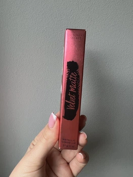 Матовая помада Velvet Matte Victoria’s Secret Fiery 3,1 г.