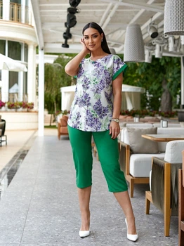 Летний костюмчик с бриджами из софта, Slazer Размер 54 (1322)