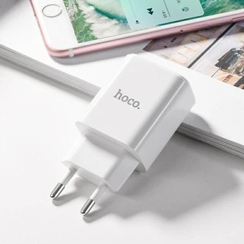 Блок розетки HOCO C62A Victoria з білим зарядним кабелем X25 Lightning Micro-USB або Type-C