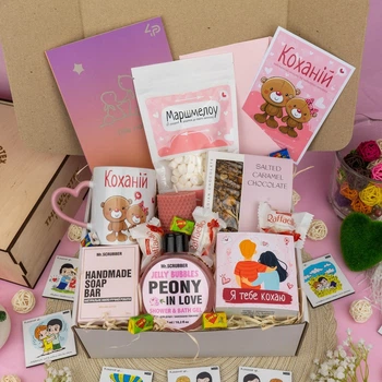 Подарунковий набір для дівчини і дружини Бокс Pink Dream [Макс]