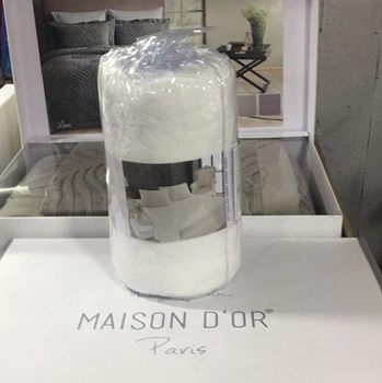 Простынь Maison D'or ecru махровая на резинке 180x200 + наволочки 2-50x70