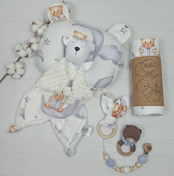 Набор для новорожденного: пеленка, подушка и игрушки a.l.babybox Медвежонок Разноцветный