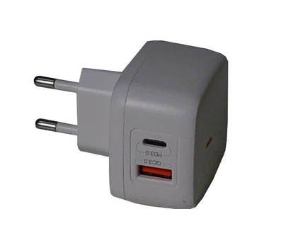 Адаптер сетевой Koni Strong KS72Q |1USB/1Type-C, 3A, QC/PD| белый