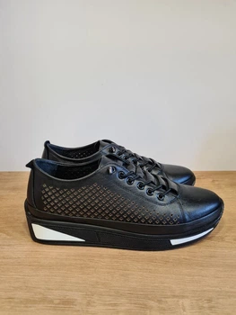 Мокасины в перфорацию Lonza 37 черный 2046