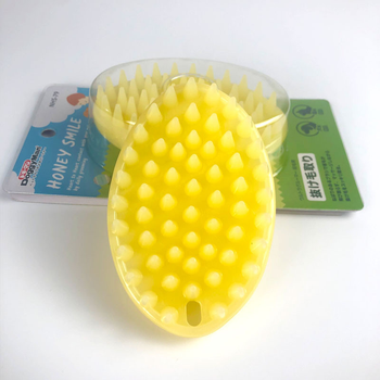 Силіконова щітка для короткої вовни собак та котів Doggy Man Honey Smile L (арт. 9368)